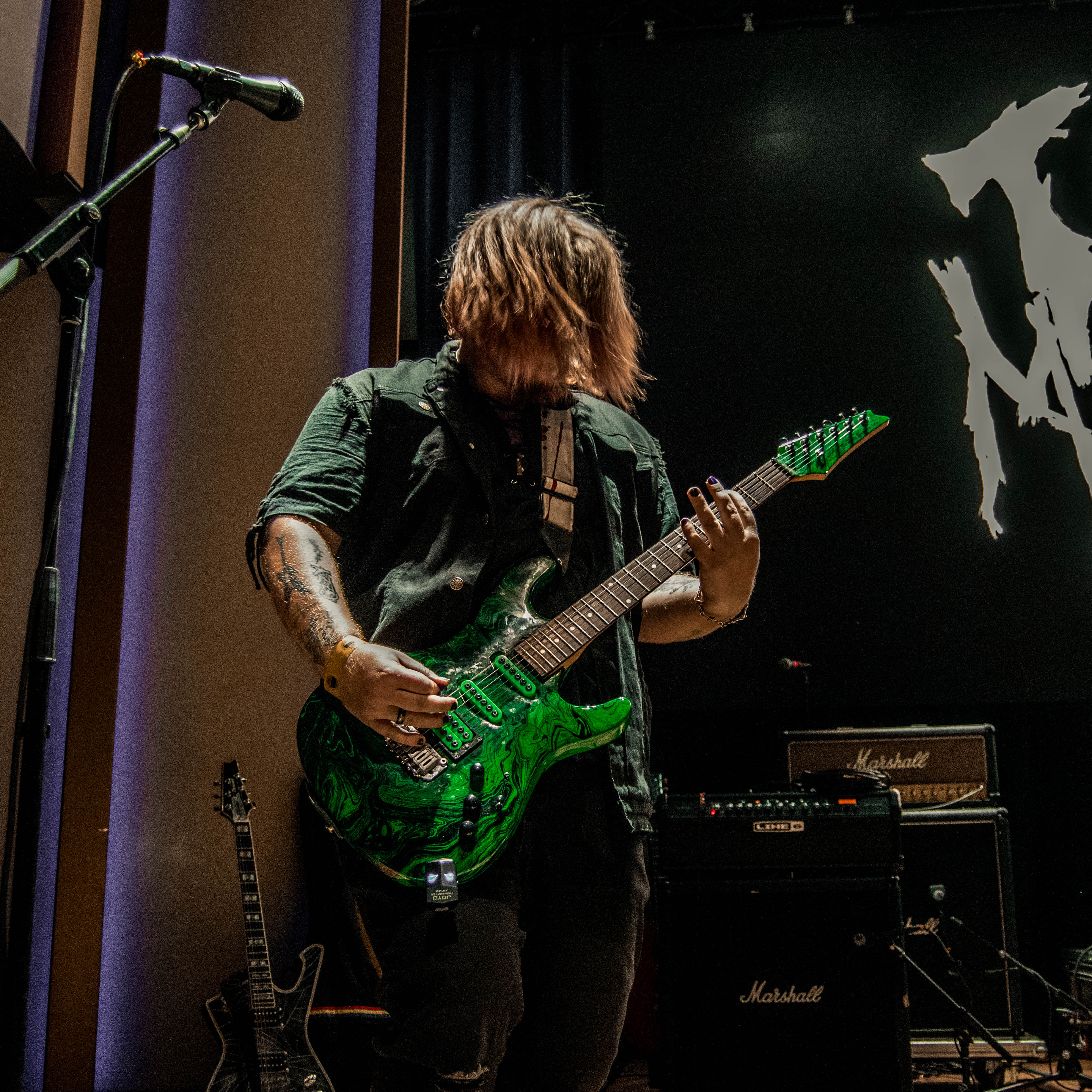 Noah Dial with guitar